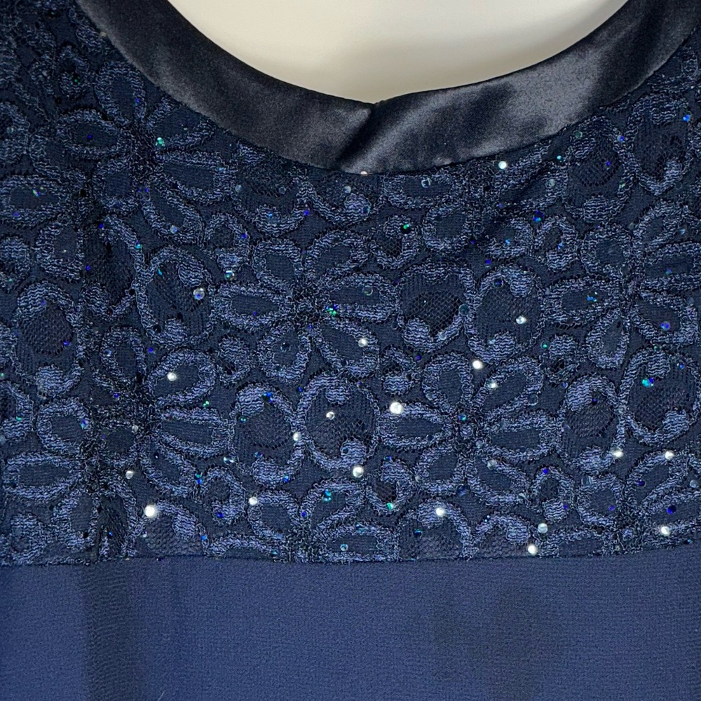 R&M Collection Gown sleeveless empire waist sequin lace bodice Navy Blue SZ 18 - Picture 10 of 16